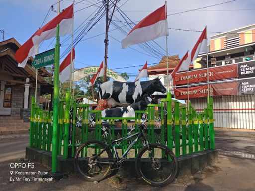 Berkibarlah benderaaaku,. 