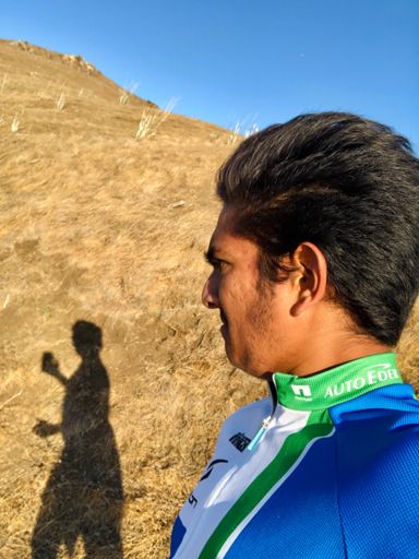 me shadow beating me