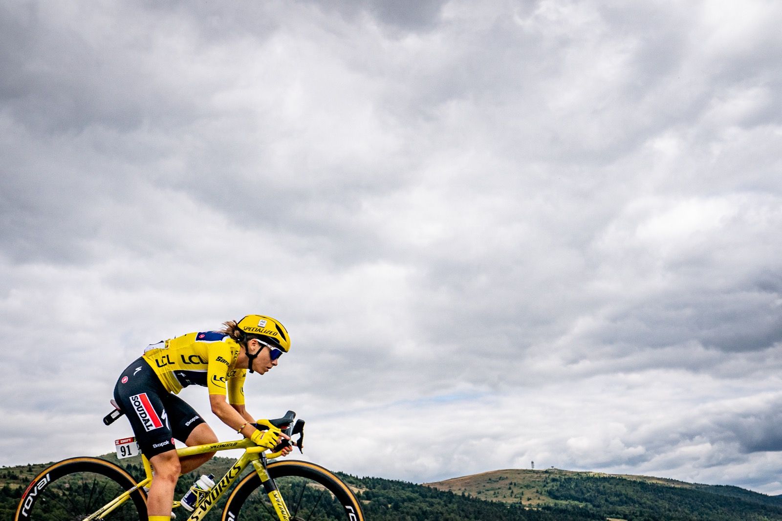 The mountains come alive. 