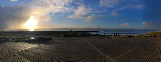 Dinas Dinlle, not dark yet, soon ...