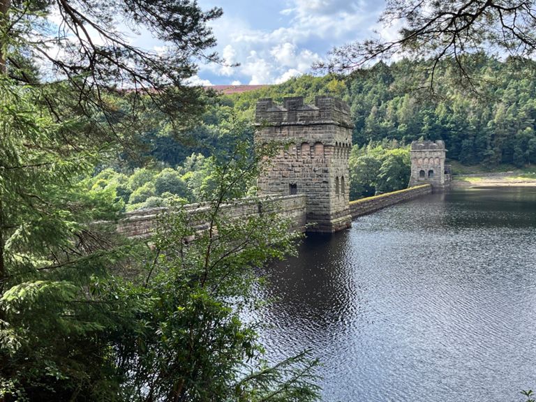 ladybower cycling