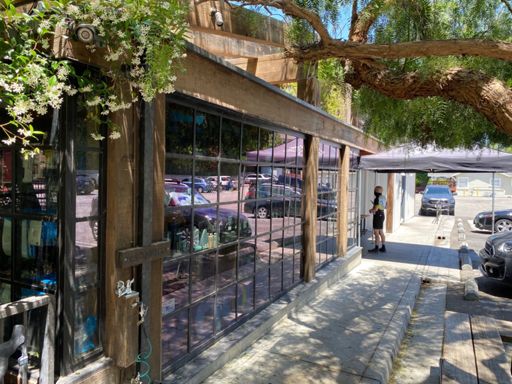 10 Speed still open for pickup - but I didn’t. I just stopped for the shade; bike fully loaded with snacks & supplies.