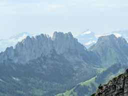 Crêtes au dessus du Schwarzsee : Fochsenflue et Chörblispitz