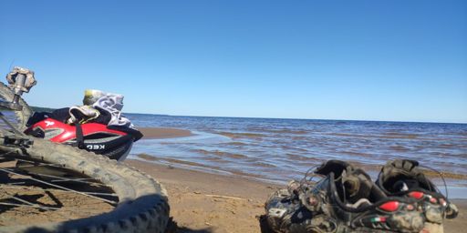 Ккупалка-стиралка в прозрачных водах Ладожского озера