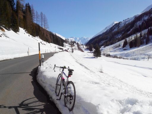 Dischmastrasse Richtung Teufli