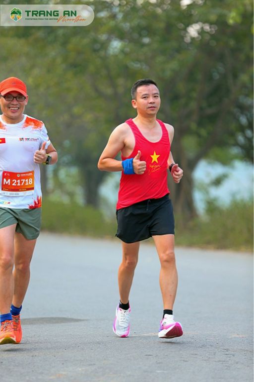 Race image