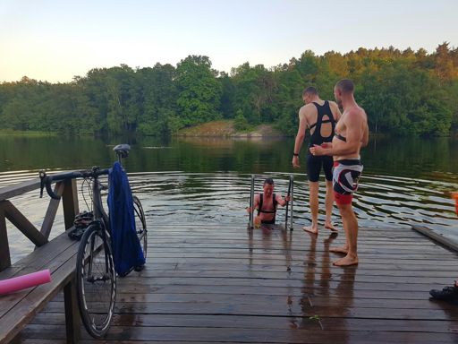 Cykla & bada ... är det triathlon lr :-)