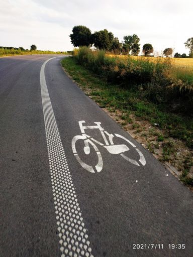 W okolicach Szczuczyna jest sporo asfaltów bdb jakości.