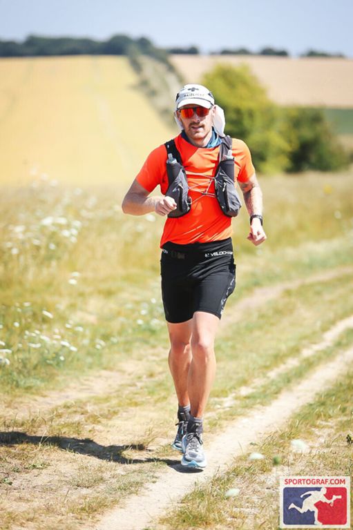 Race image