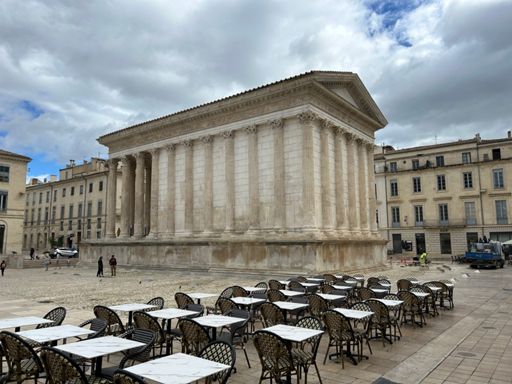 la Maison Carrée