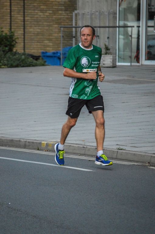 Race image