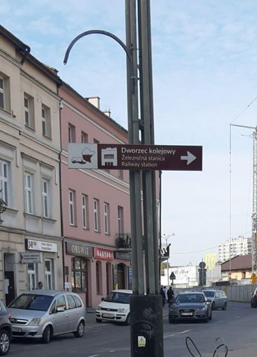 Prečo su tu označenia v Slovenčině?