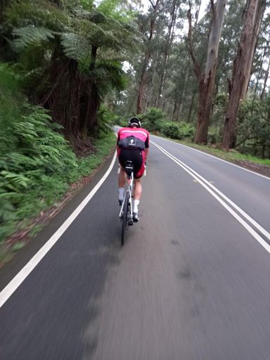 François chewing through the hills - man was on fire today!💪👍