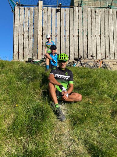 Keeping are 2meters apart.