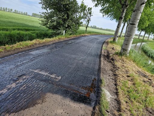 Allersmaweg Niet deze weg doen dus!!! Niet te doen