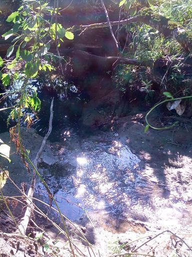 Маленький водопадик в районе 4 - го нырка на хонде.