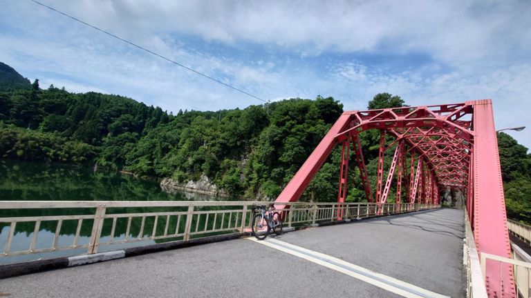 八百津入り～　いつも思うが、緑と赤って...クリスマスカラー🤣