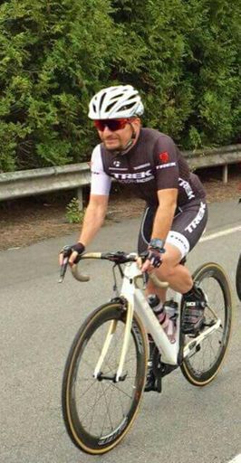 Départ avec le sourire, les douleurs au bide disparaissent