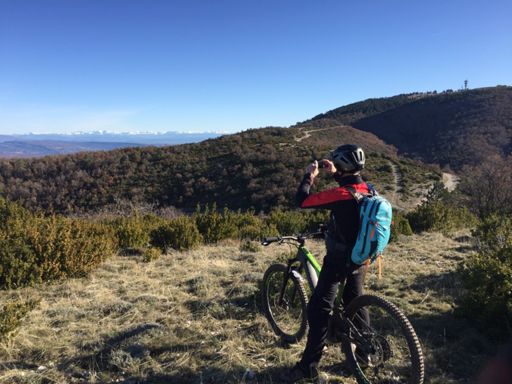 le Mourre negre et les Alpes au fond...