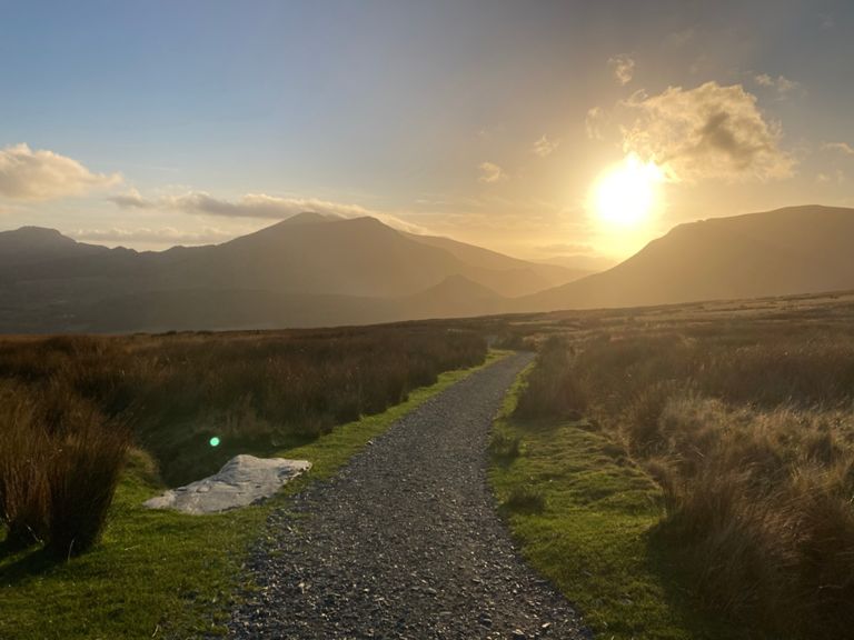 #PeaktoPeak24 - Peak 1 - Snowden Ranger | 12.8 km Trail Running Route ...