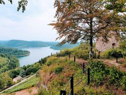 Autour de Pierre Percée