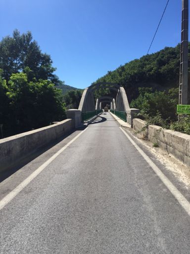 Pont du Tharaux