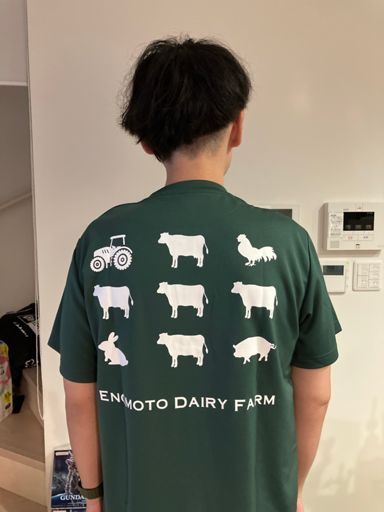Tシャツ買った