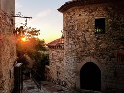 Beaulieu à Eze-village
