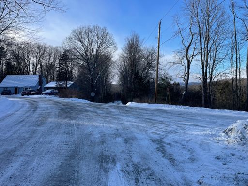 heading back, going down Mile long hill was worse than going up, I went down rather hard on the ice