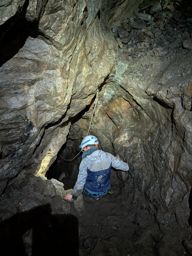 Spéléo avec la belle grimpette