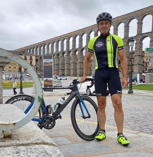 Qué listos eran los Romanos....hicieron los arcos sabiendo que yo tenía que pasar por debajo al otro lado,  jajaja 😂