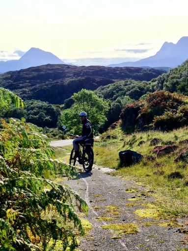 Bit of off road or old road to avoid the bloody motorhones