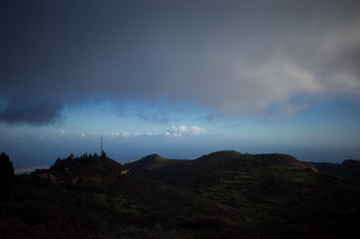 Het mooiste aan dit eiland zijn de boten in de wolken.