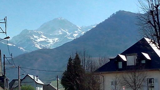 Vue sur la Crète baudean - petit monné ... Outch ça envoi quand même !