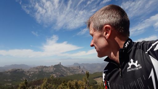 I hate Selfies.... #2Radchaoten.com #pinstripetrikot