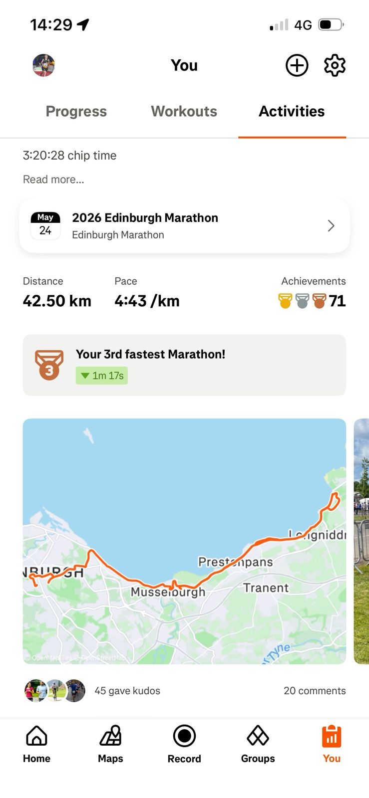 So warm out there🥵 Never raced in anything like it before. Just over 10 minutes slower than what I was looking for but considering the heat I’m still happy with the time and very proud of myself that I didn’t stop running till the very end. Fantastic support on the streets🙏