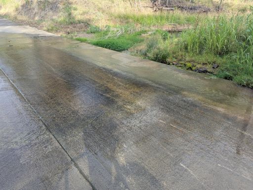 Looks like another motorbike went down on the Reedy Creek causeway on Duri-Dungowan Rd yesterday after I went across.
Sooner or later someone is going to get really seriously injured there.