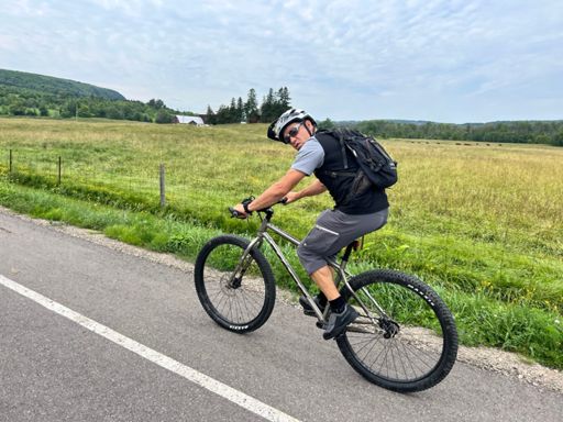 Joe Beg on his Kona Unit single speed