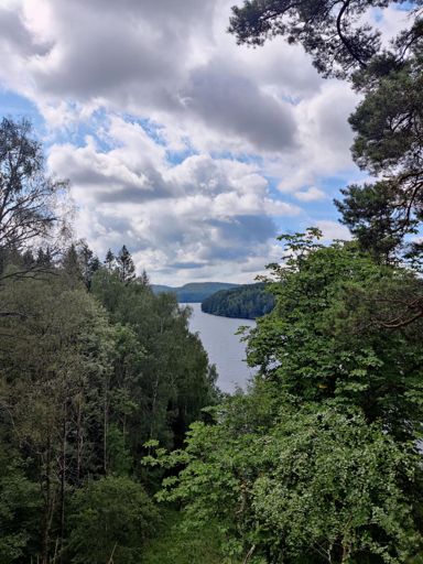 Utsikt over Nøklevann fra Sarabråten.