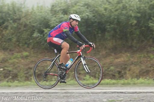 Végre egy jó bringás kép az első versenyen! :-)