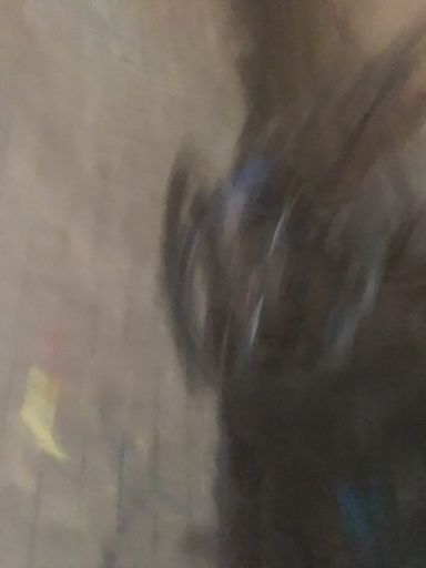 Hmmh, da war die Linse wohl noch gefroren. Schlauchwechsel bei -2 Grad 😰🤷‍♂️
