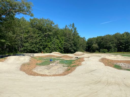 topsham ponds new pump track