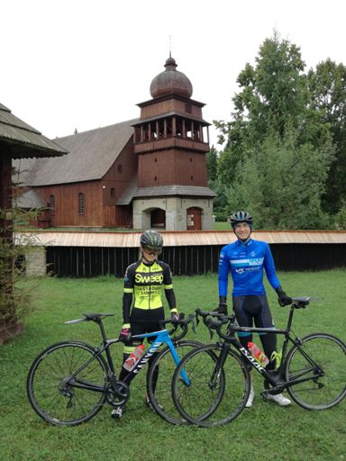 Dřevěný kostelík ve Svatém Kříži