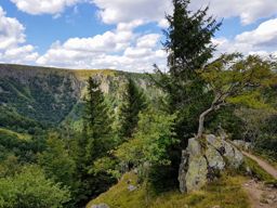 Retournemer au sentier des roches