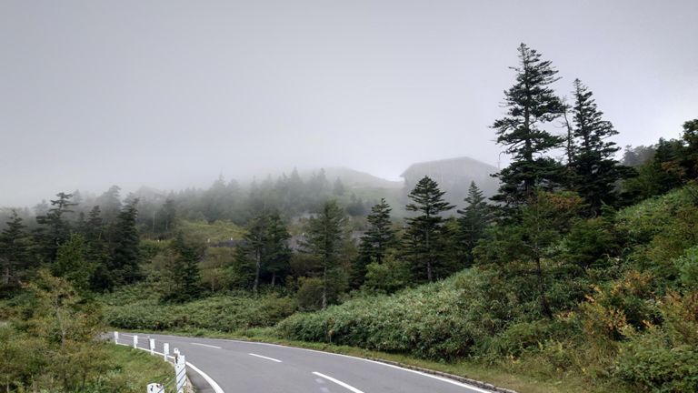 横手山はガスってます😥