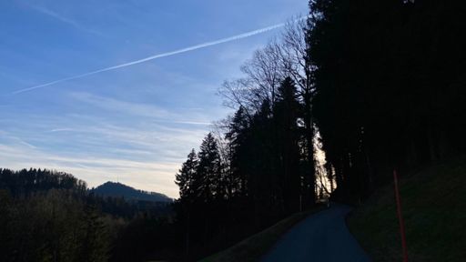 Even zwaaien naar boven.