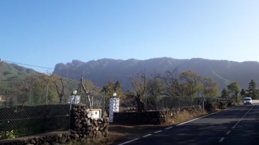 Fotos en marcha también... y subiendo  😥😅