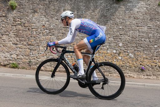 see latest Instagram posts 