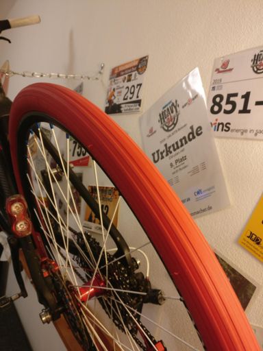 Wie schön rot es ist 😍