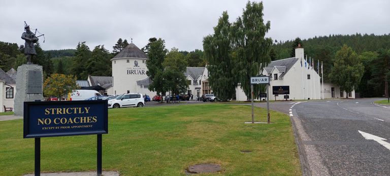 House of Bruar. Americano @£3.25; lemon tart @ £5.95. I had the coffee. It seemed to corner access to the (water) Falls of Bruar. I talked to a Newcastle gentleman, who had been in Pitlochry's Co-op, and his family.